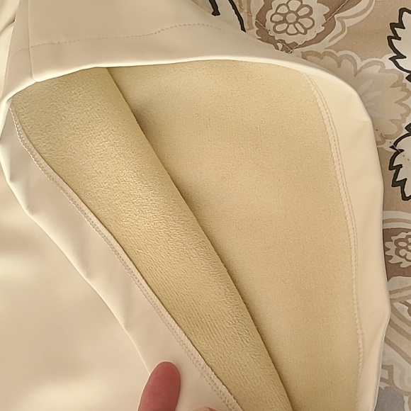 Lucy Paris faux leather paperbag waist shorts XS - Picture 6 of 6